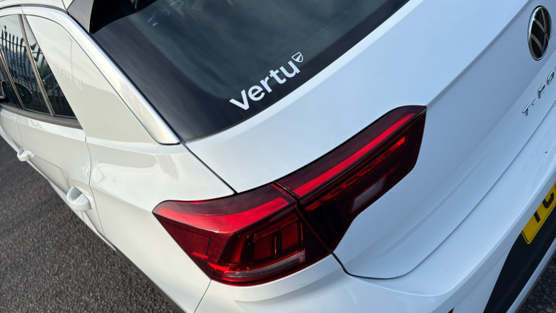 Volkswagen T-Roc 1.0 TSI Life 5dr Petrol Hatchback